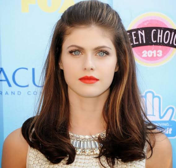 Go Out Of The Box & Make Statements In Red Lipstick Like Alexandra Daddario - 1