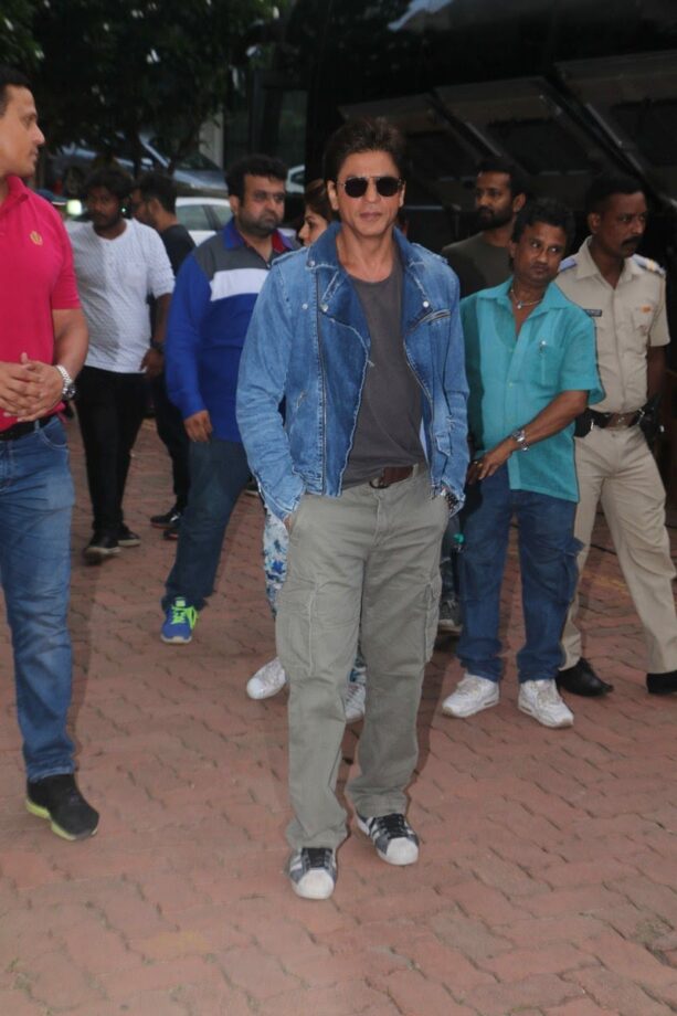 Take A Look At Some Of Shah Rukh Khan’s Most Iconic Denim Jacket Moments - 2