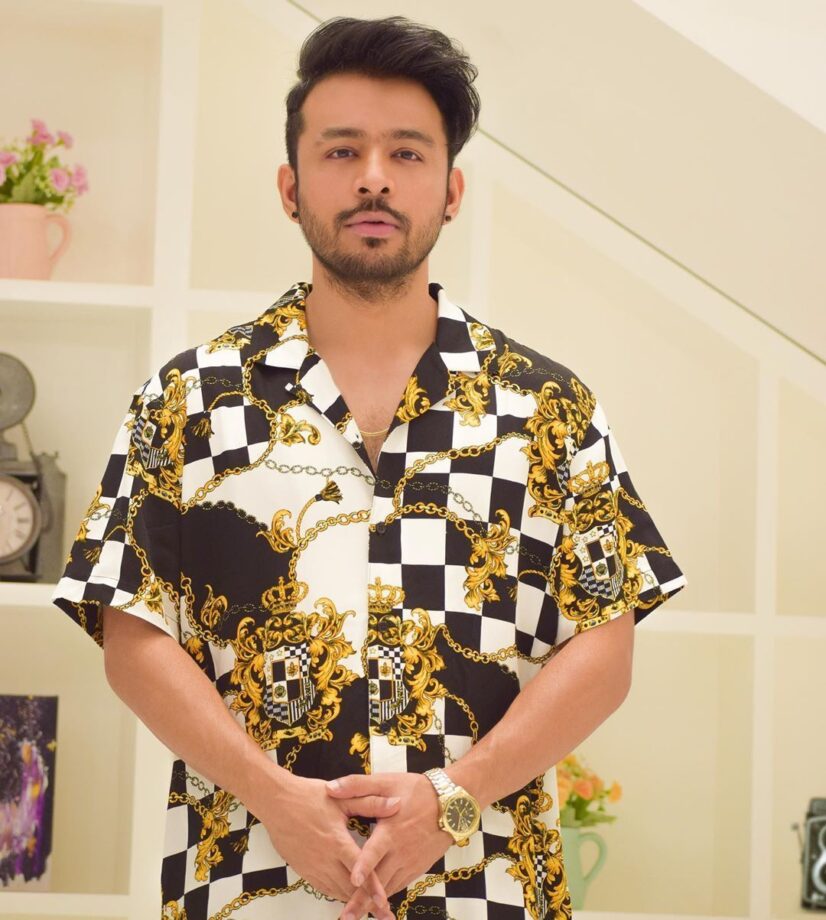 Here Are Some Inspiring Shirts Worn By Music Sensation Tony Kakkar - 0