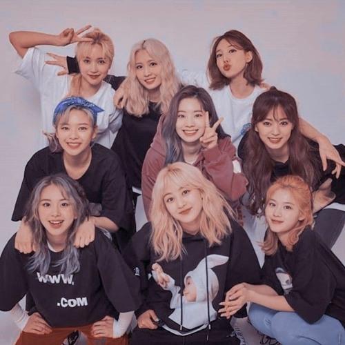 K-Pop Girl Bands Always Share A Great Bond. From Twice To Blackpink Which Group Exemplifies Amazing Sisterhood? - 0