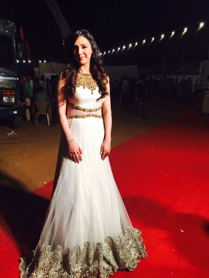 Music Sensation Neeti Mohan Can Be Considered A Fashion Icon In These Gorgeous Gowns! - 1