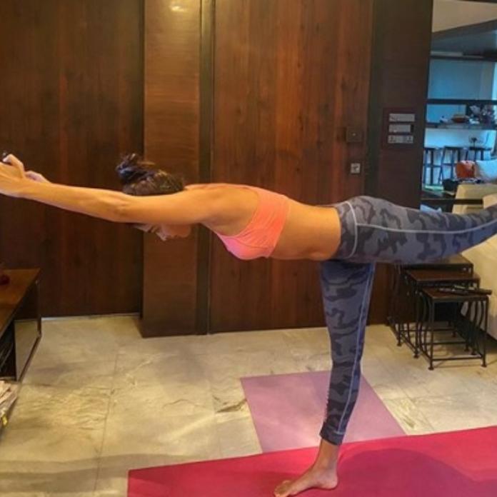 Pilates Lesson: Pooja Hegde Gives Us Some Fitspiration; In Pics - 3