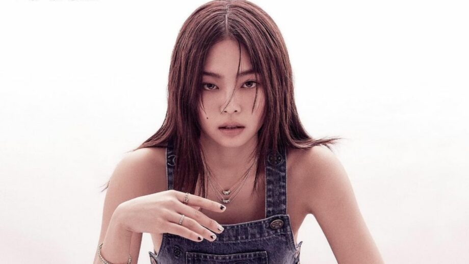 Take A Look At These 5 Denim Outfits To Channel Blackpink Jennie's Aesthetic, Tap Here 574032