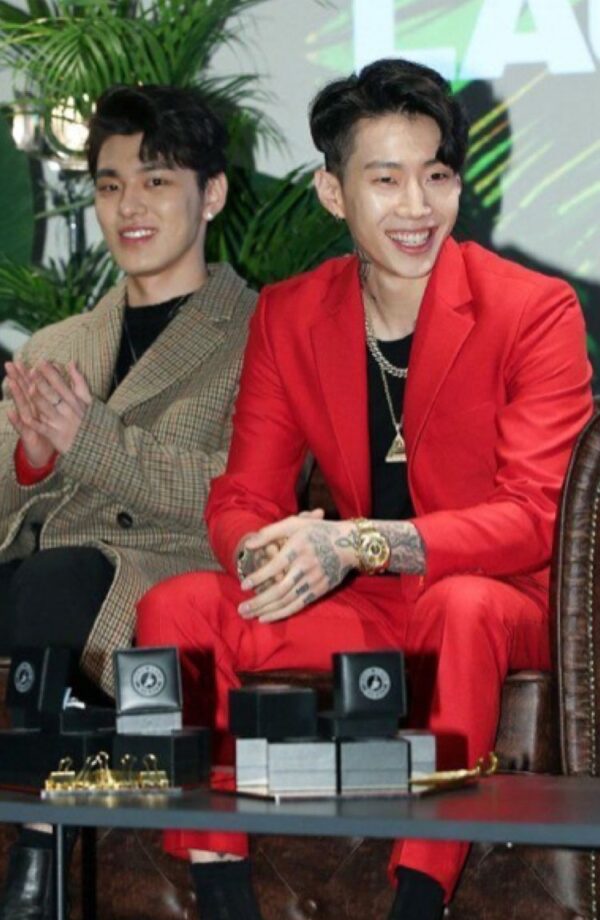 Take A Look At These Ensembles To See How Exceptional Jay Park’s Fashion Sense Is - 0