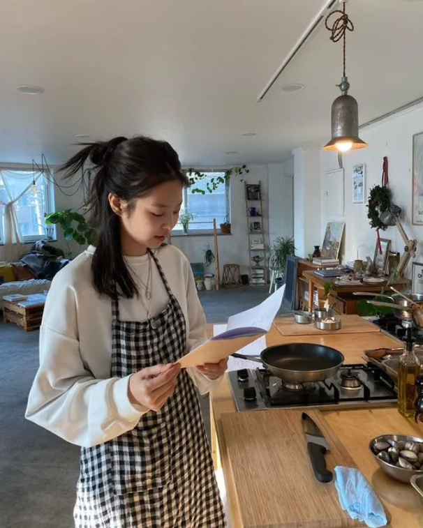 These 7 Images From Blackpink’s Jennie’s Home Will Give You A Glimpse Into Her Opulent Lifestyle - 2