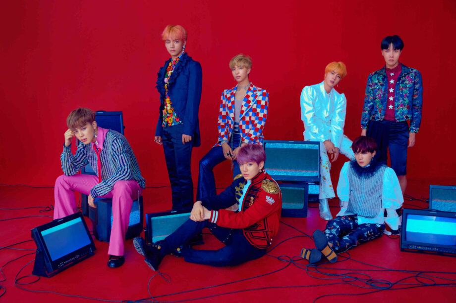 Top 10 BTS Outfits That Defy Gender Stereotypes - 1