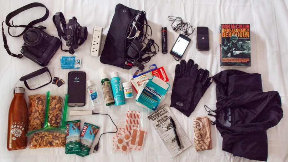 Travel Essentials You Must Have Before A Trip 587647