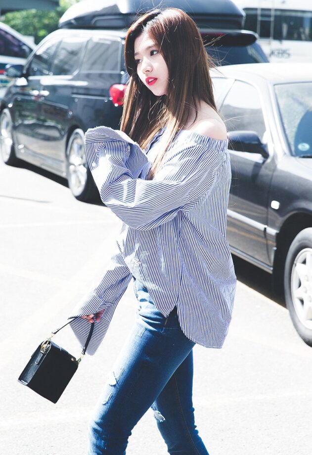 Twice Fame Sana To Blackpink Lisa: 5 Leading Ladies Of Kpop Who Are Facing The Street Style Look Perfectly - 0