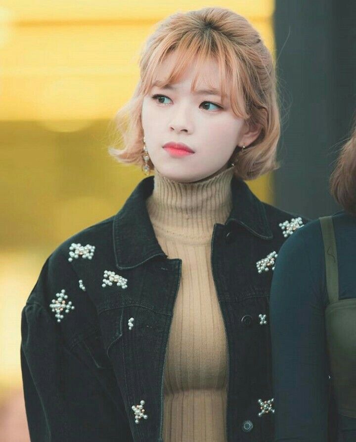 Twice’s Jeongyeon With Short Hair Is The Cutest Thing, Check Out These Pictures - 4