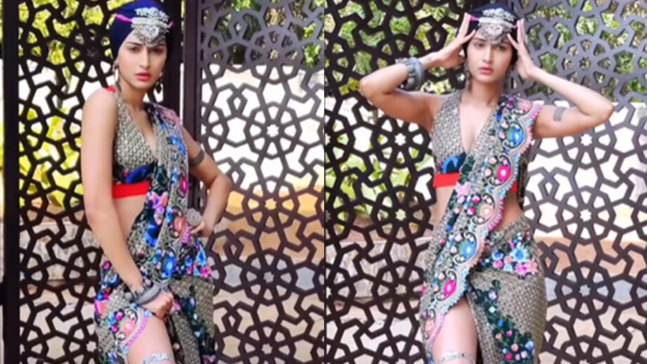 Erica Fernandes dares to bare, looks super sensuous in bold Bohemian avatar 580346
