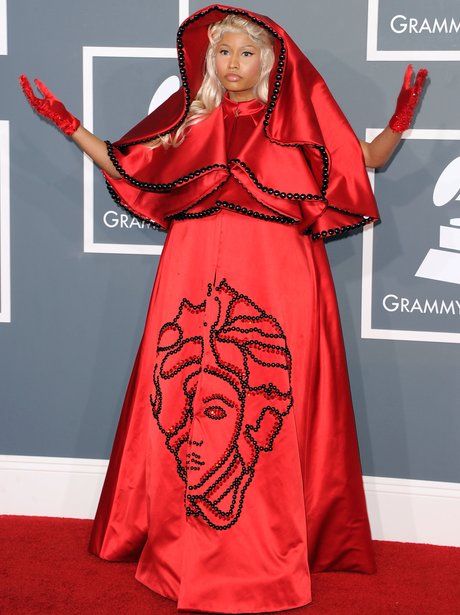 5 Absolutely Dramatic Nicki Minaj’s Outfits You Must See To Believe - 2