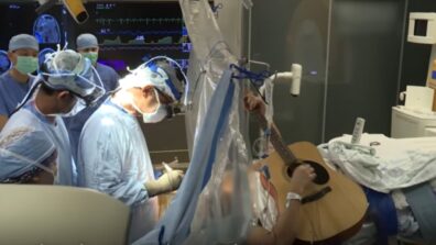 An Old Video Of Brain Tumour Patient Playing Guitar During Surgery Surfaces Online