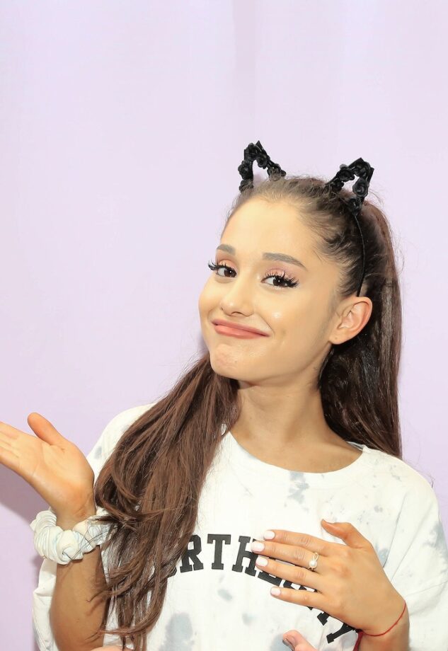 Ariana Grande Is A Doll: Here Are Pictures That Confirm This Fact - 4