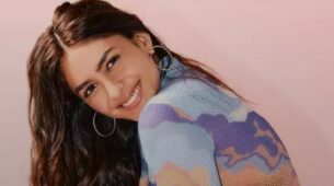 Looking For A Pro Posing Tips? Take A Peek At Mrunal Thakur’s Instagram Pics: Click Here