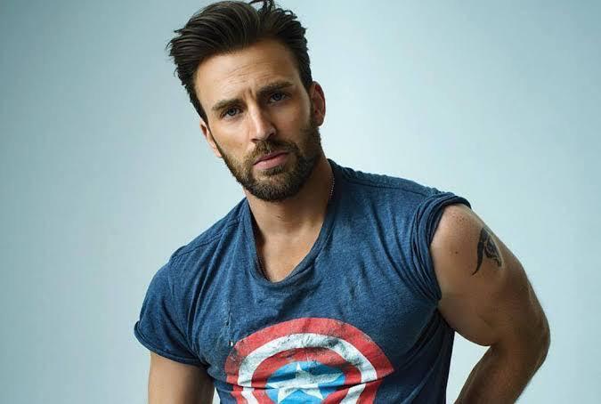 Beard Or No Beard? Chris Evans Stands Out In Both Looks - 1