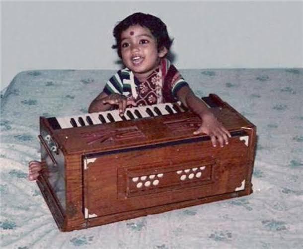 Did You Know? Shreya Ghoshal Learnt Music At The Age Of 4? - 1