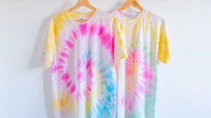 Fashion Tip: Here’s How You Can Make Your Own Tie-Dye T-Shirt