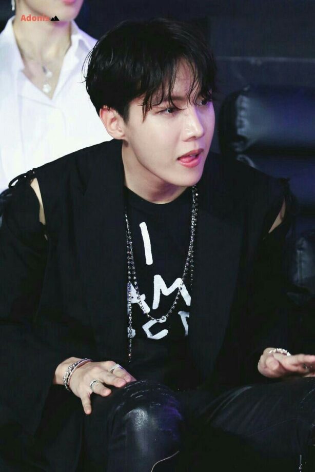 Hotness Alert: You Are Not Ready For These Sizzling Looks Of BTS J-Hope - 3