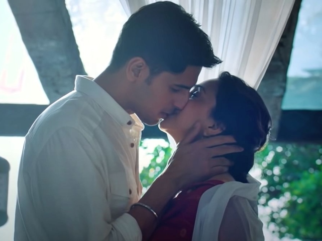 Kiara Advani And Her Most Romantic Moments On-screen With Sidharth Malhotra - 0