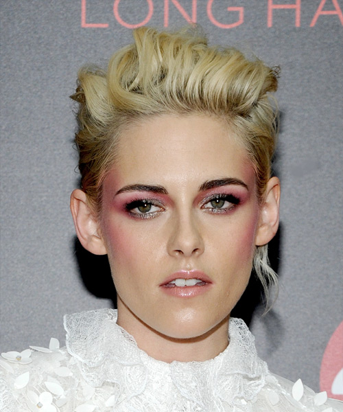 Kristen Stewart And Her Hair Experiments Are Out Of This World: Here’s Proof - 2