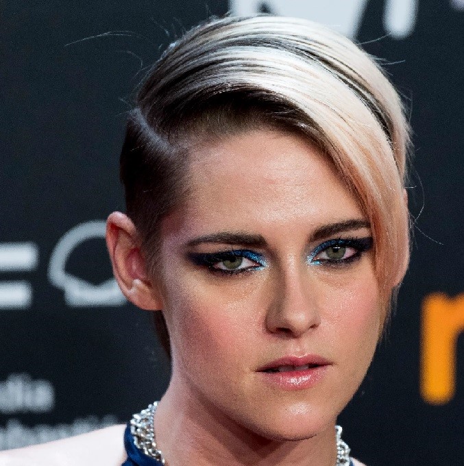 Kristen Stewart And Her Hair Experiments Are Out Of This World: Here’s Proof - 3