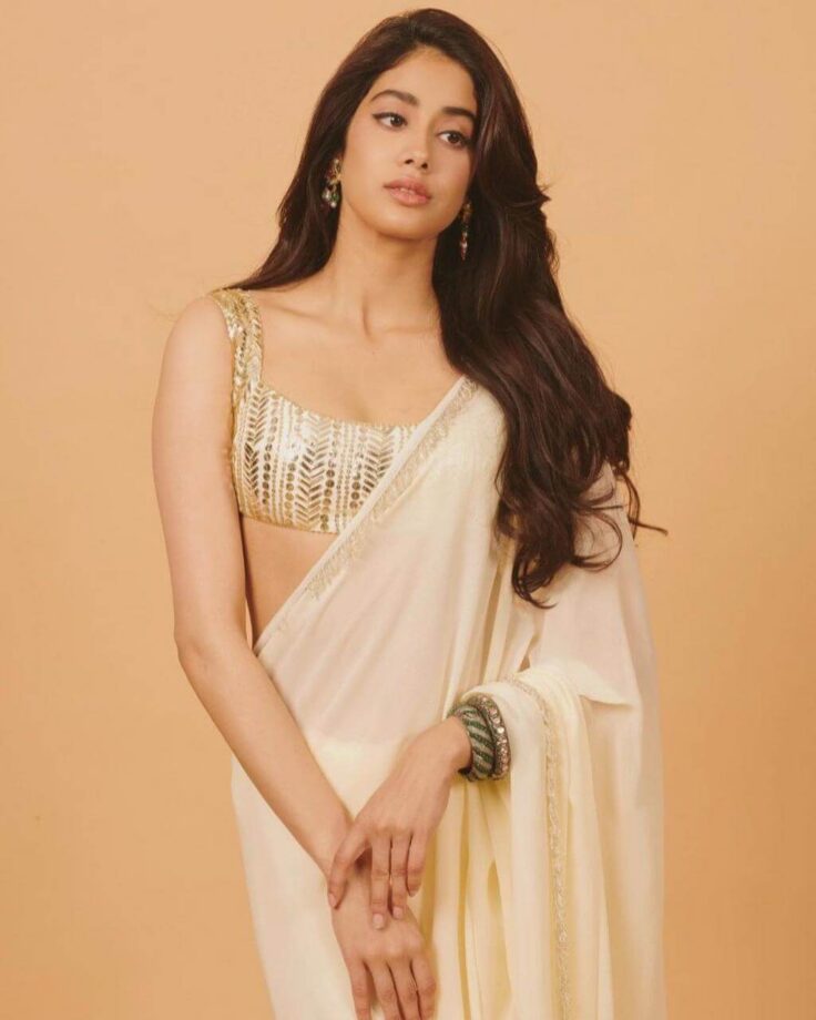 Look Dazzling In Embellished Sarees Like Janhvi Kapoor, Check Out Her Ensembles - 6