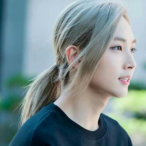 Not Everyone Can Look As Good As Jeonghan Of Seventeen In Several Distinct Hairstyles - 0