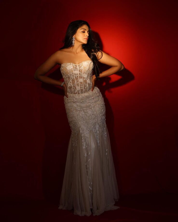 Pooja Sawant Looks Absolutely Fiery In Strapless White Outfit: See Pics - 0