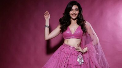 Pretty In Pink: Karishma Tanna In Pink Outfit Is A Delight To Watch