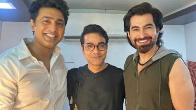 Superstars In One Frame: Prosenjit Chatterjee cheers for Dev Adhikari and Jeet, check out