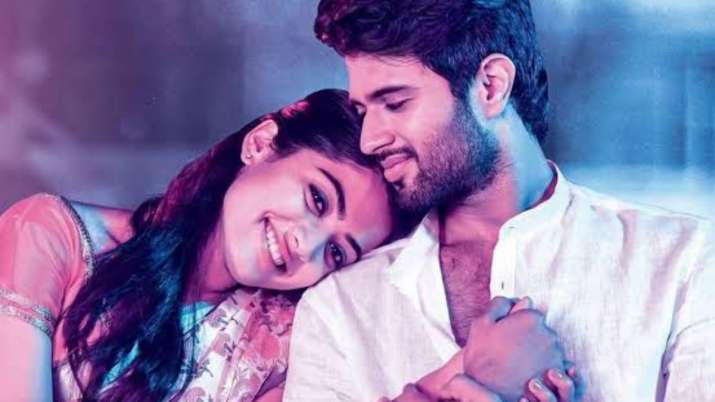 Times Rumoured Couple Rashmika Mandanna And Vijay Deverakonda Proved They Are Best Friends - 1