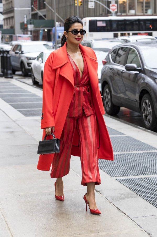 Top 5 Red Ensembles Of ‘Boss Lady’ Priyanka Chopra - 1