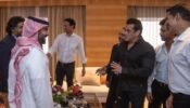 Trending: Salman Khan and Akshay Kumar meet in Saudi Arabia, photo goes viral