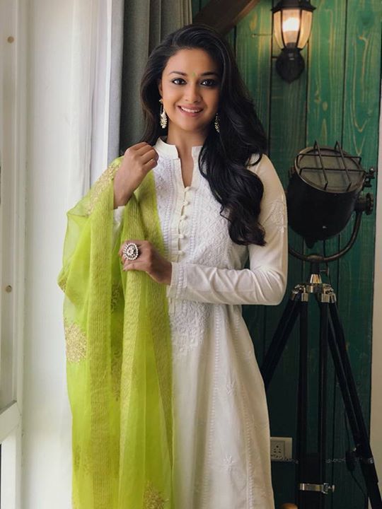 3 Times When Keerthy Suresh Upped Her Appearance In White Kurta Outfits - 1