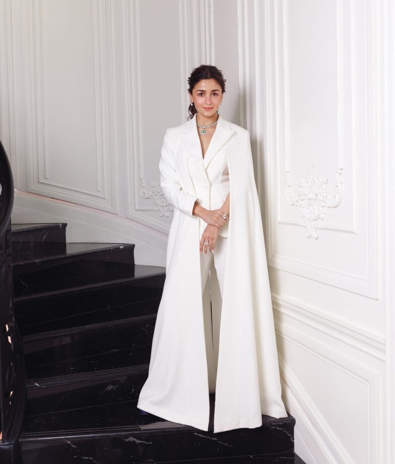 Alia Bhatt sets oomph game on fire in white caped suit, fans go gaga - 0