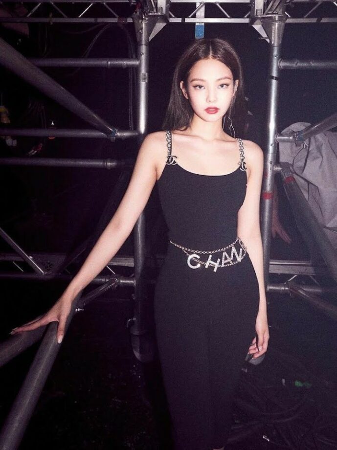 BLACKPINK Jennie’s Outfits That Cross The Limits Of Fashion: See Pictures Here - 6