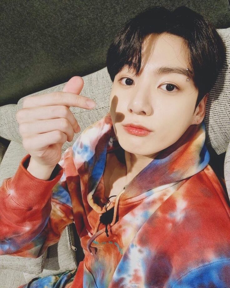 BTS Jungkook’s Korean Heart Sign Is Driving ARMY Crazy: See Pictures Here - 2