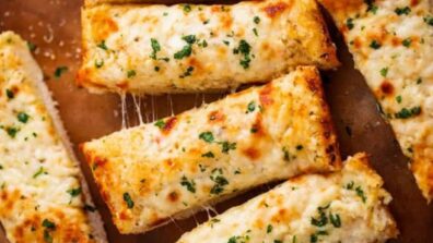 Cheesy Garlic Bread You Need To Learn Today