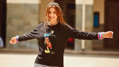 Dance With Dhvani Bhanushali: Check Out Her Trendiest Dance Moves