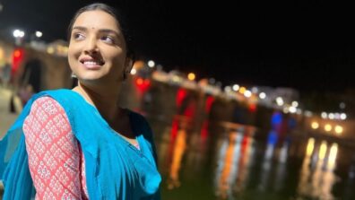 Eid Ka Chand: Bhojpuri diva Aamrapali Dubey is feeling romantic amidst moonlight, fans love it