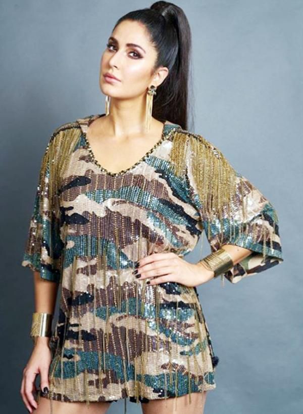 From Disha Patani To Malaika Arora: Divas Who Slew In Camo Print - 5