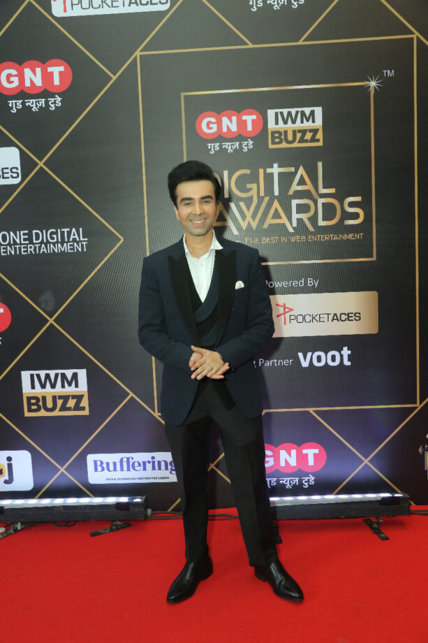 GNT-IWMBuzz Digital Awards: Best Dressed Actors - 2