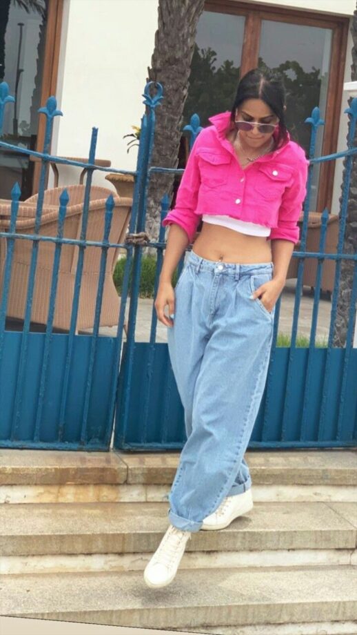 Hot Babe: Learn How To Style Your Denim With Nia Sharma - 4