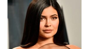 Kylie Jenner Opens To Recovering From Her Postpartum Struggles: Read On
