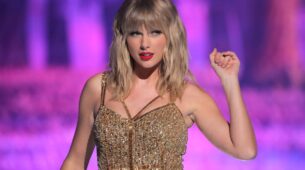 4 Magical Songs On Love And Life That Only Taylor Swift Could Have Pulled Off