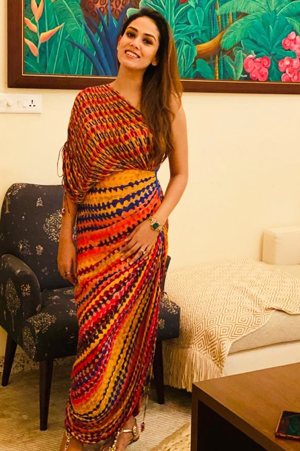 Mira Rajput’s Stunning Print Outfit Collection That Will Bring Beauty To Your Wardrobe - 0