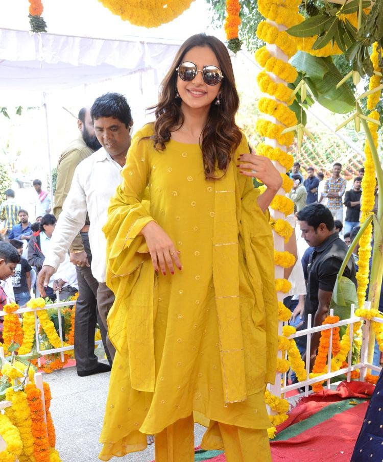 Rakul Preet Singh And Kriti Sanon Are Obsessed With Yellow Hues As Seen Through Their Stunning Ensembles - 2