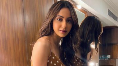 Rakul Preet Singh stabs hearts in polka-dot outfit, BF Jaccky Bhagnani loves it