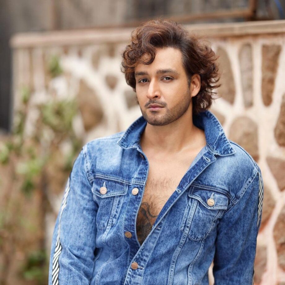 Saurabh Raj Jain Is Born To Rule The Shades Of Blue: See Pictures Here - 1