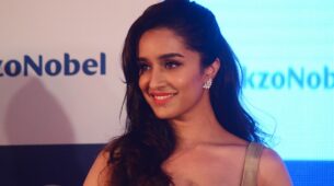 Shraddha Kapoor Is A Golden Princess In These Ensembles, From Sarees To Lehengas, Check Out